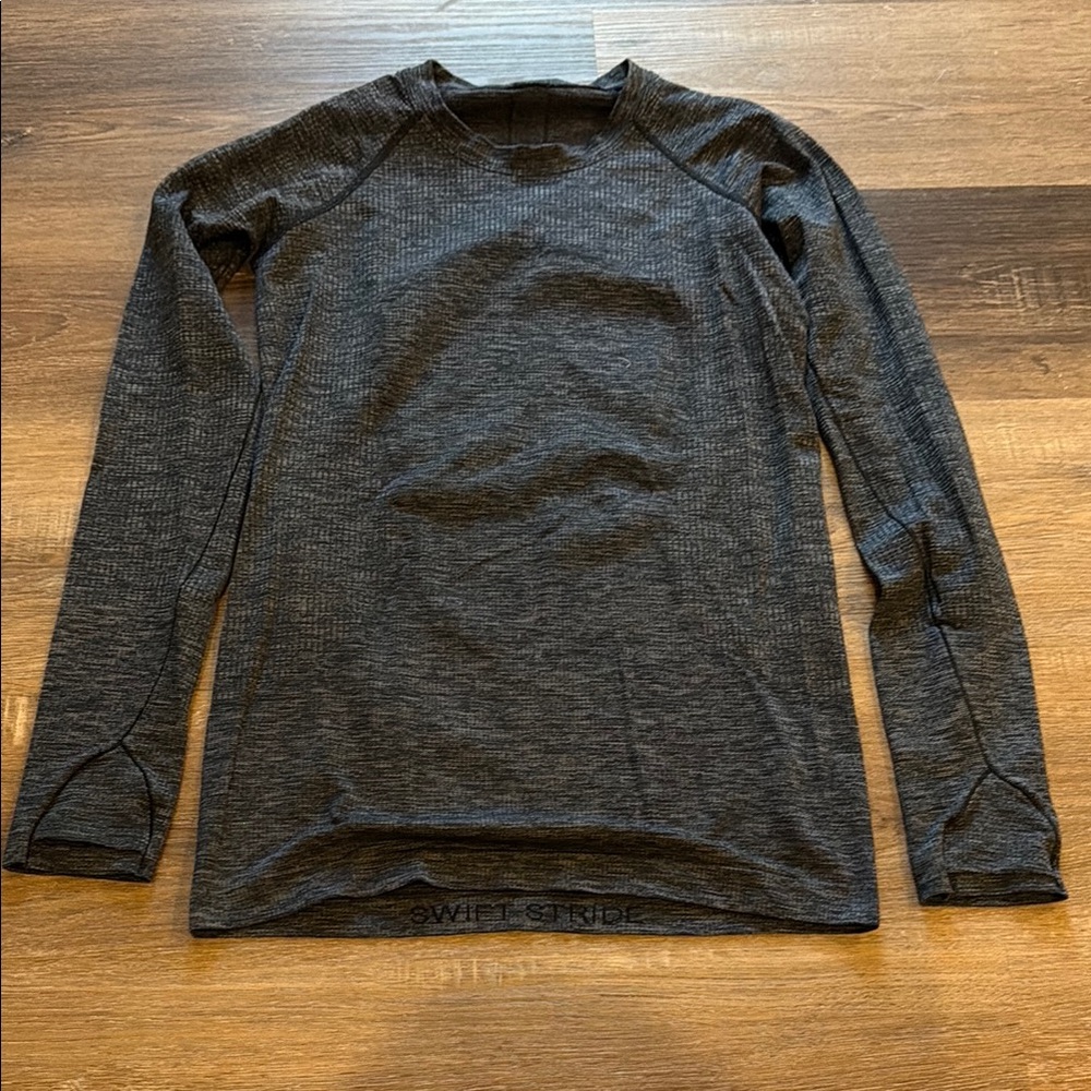 lululemon Swiftly Tech Long-Sleeve Shirt hip length